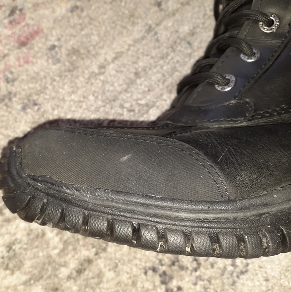 UGG Australia Adirondack - Picture 5 of 5